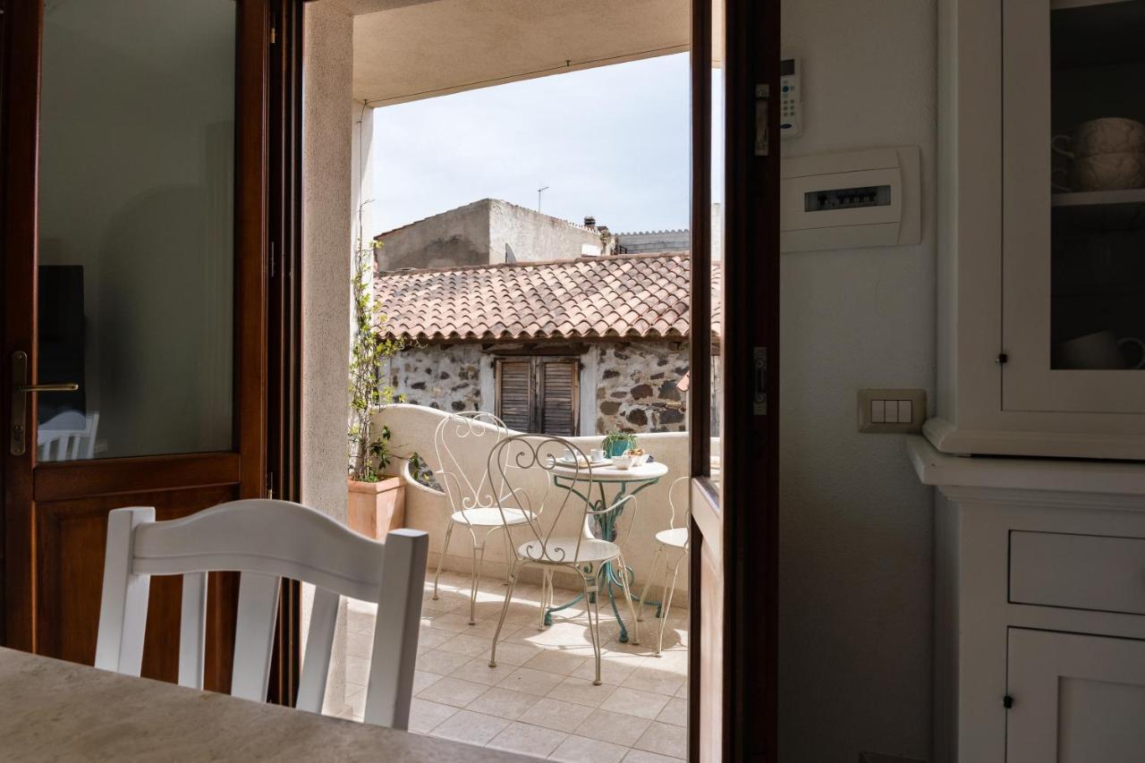 Apartment Domo Mea Terra E Domo Mea Chelu - Comfort Nel Centro Storico Di Orosei